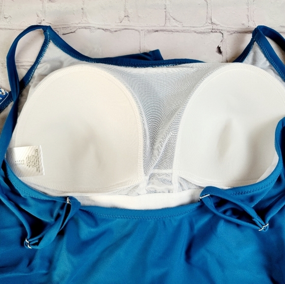 SUN & SEA Lace‎ Up 1 piece swimsuit - Picture 5 of 11